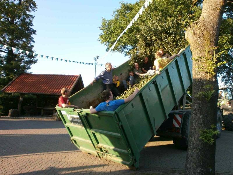 Es ist angerichtet. Mögen die Spiele beginnen ...